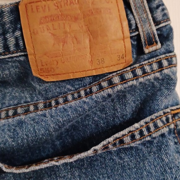 Levi’s 550 Relaxed Fit Faded Distressed Washed Jeans - Picture 5 of 6